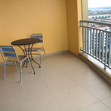 Residence Le Carat Bonapriso Douala Exterior foto