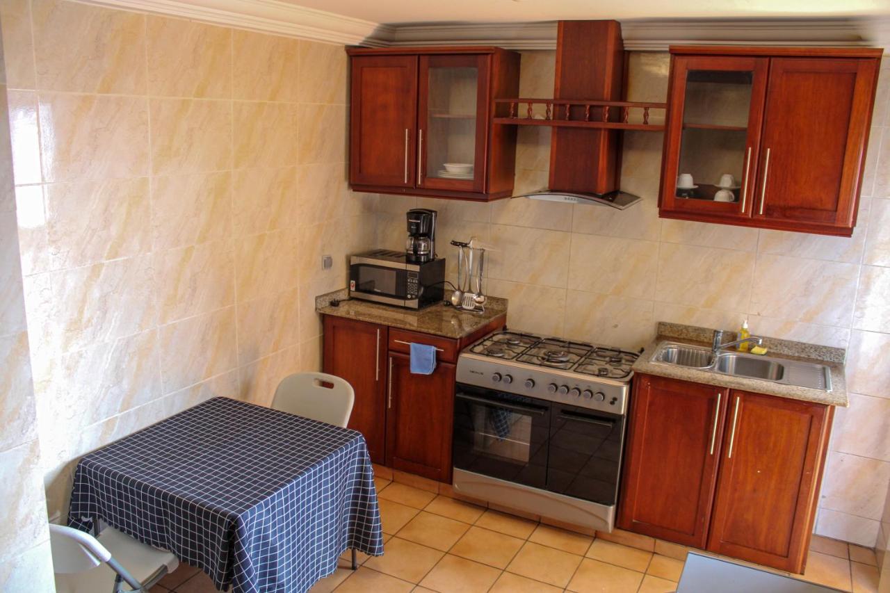 Residence Le Carat Bonapriso Douala Exterior foto