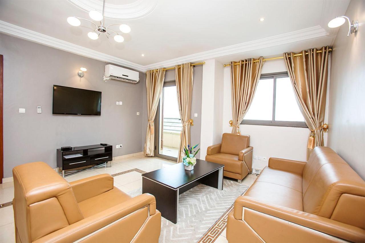 Residence Le Carat Bonapriso Douala Exterior foto